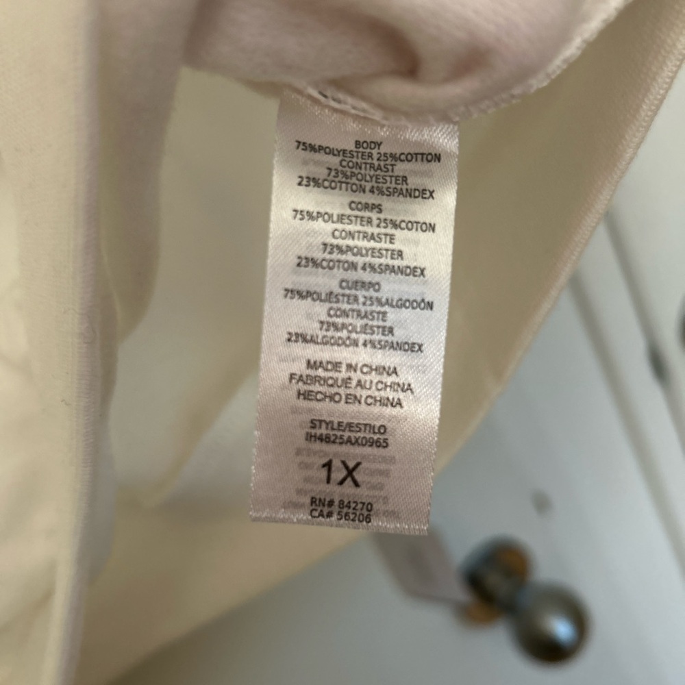 David’s Bridal Lightweight Mrs. Sweatshirt Top Bride Wedding White NWT (Size 1X) - Picture 5 of 7